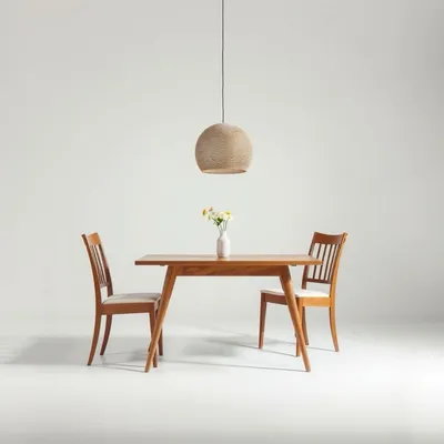 Silla de comedor de nogal Moncayo — Roblería