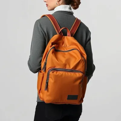 Mochila urbana en tejido técnico Sepúlveda — Encinar
